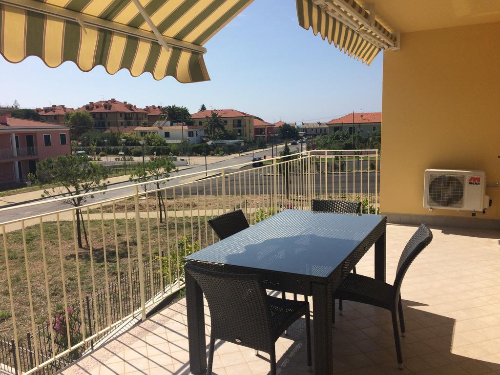 Villaggio La Piana Черво Экстерьер фото